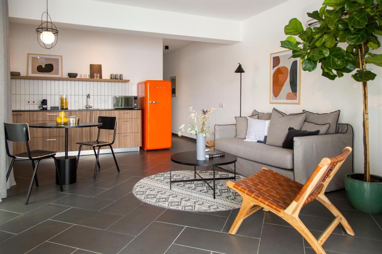Liv Urban Suites Ларнака Екстер'єр фото